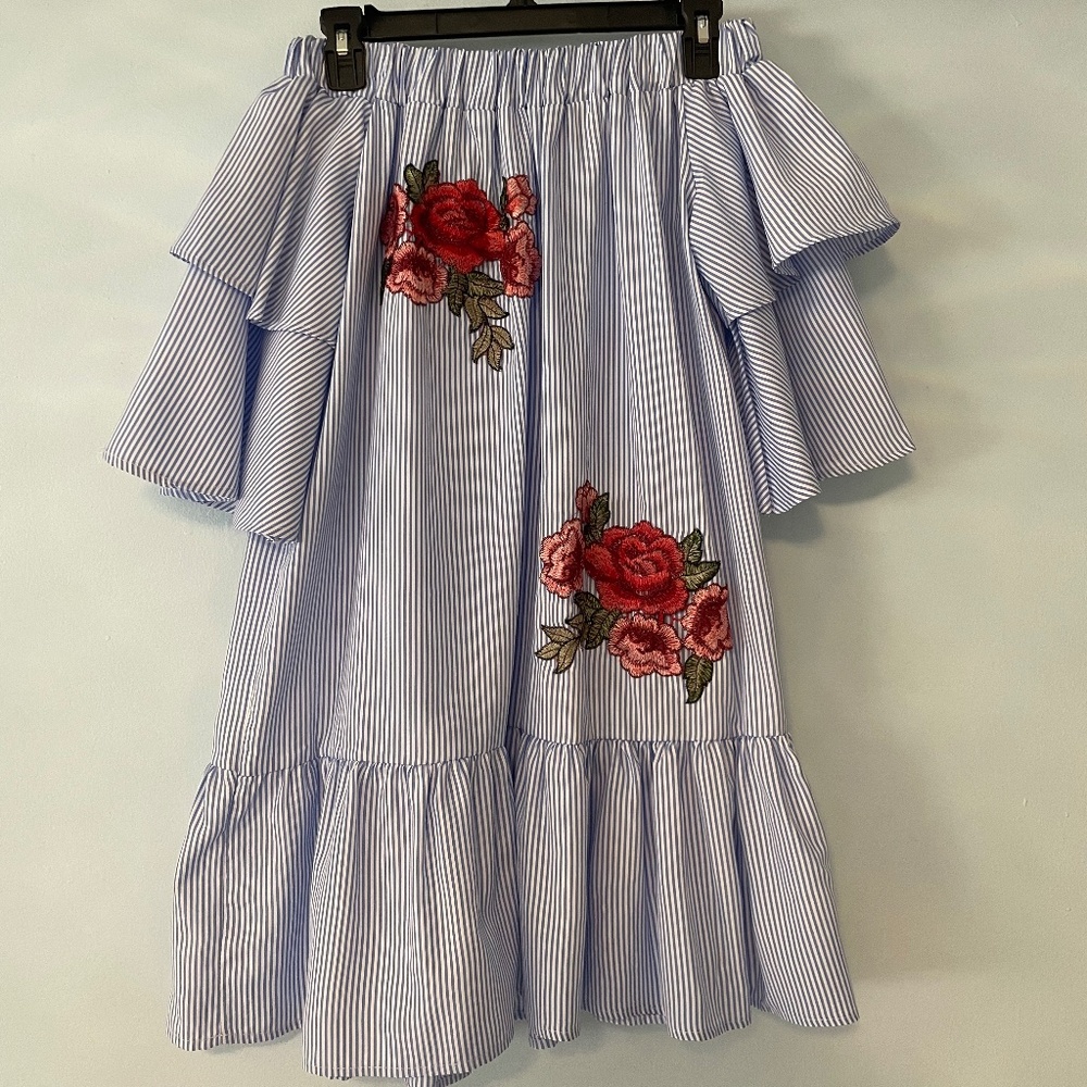 Off the Shoulder Rose Embroidered Mini Dress